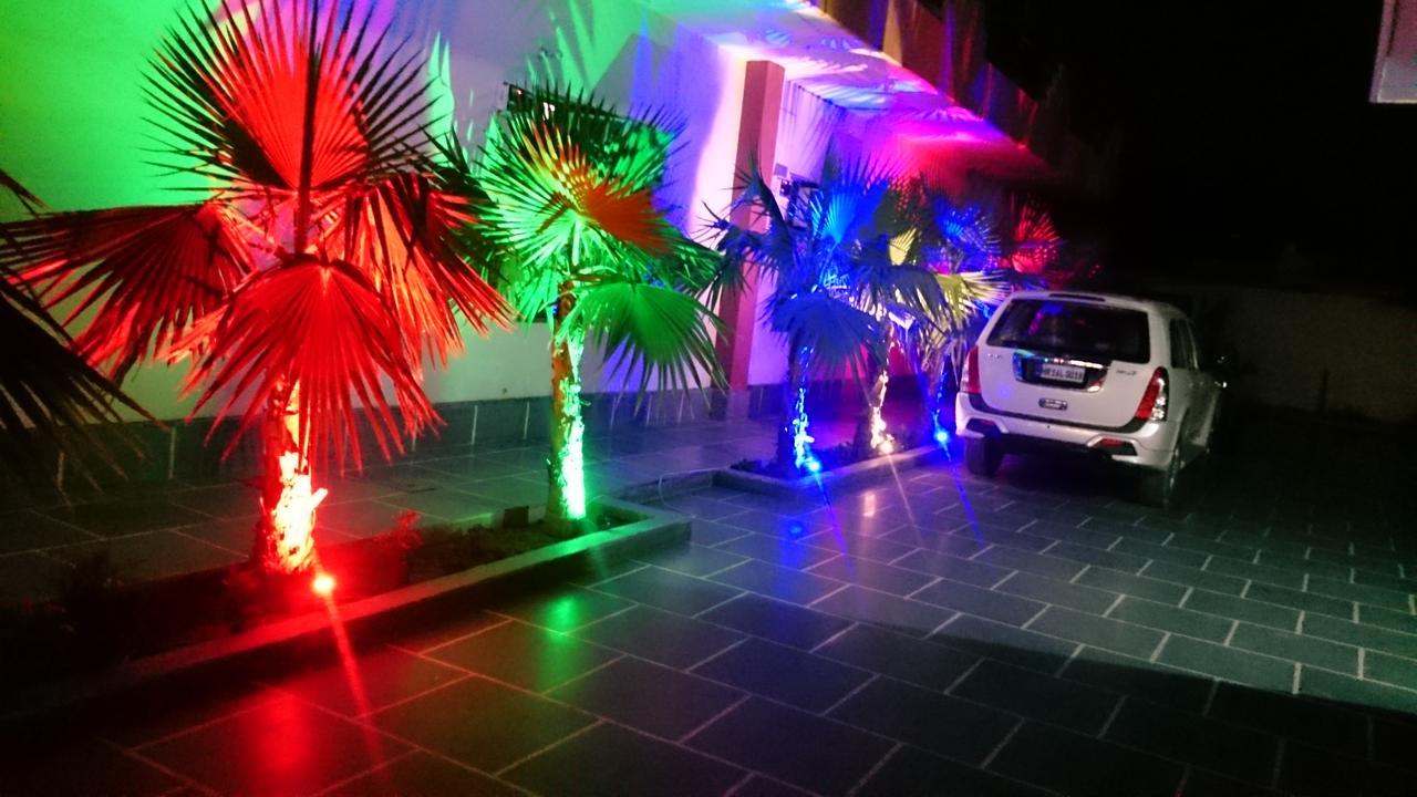 سونيبات Primrose Hotel And Restaurant المظهر الخارجي الصورة